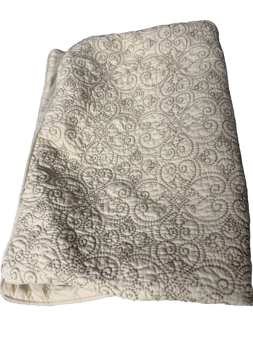Royal Heritage Home Cream Quilted Pillow Sham Swirl Stitching 100% Cotton 20”x26